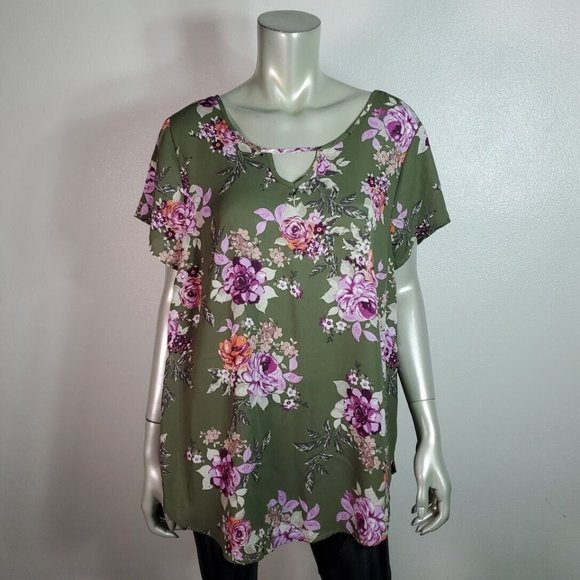 Torrid Top Plus Size 1X High Low Keyhole Floral Short Sleeve Pullover Green - Picture 2 of 6